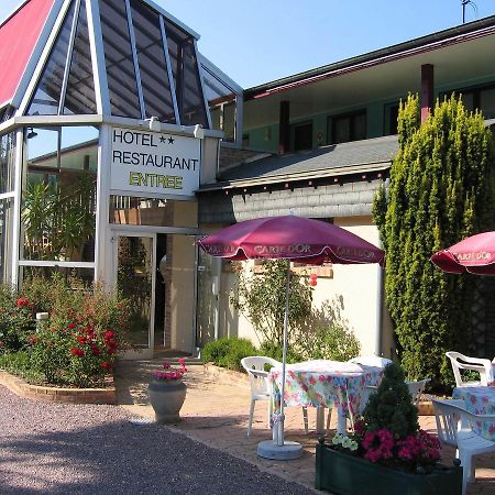 Hotel Les Deux Sapins Cailly-sur-Eure Εξωτερικό φωτογραφία