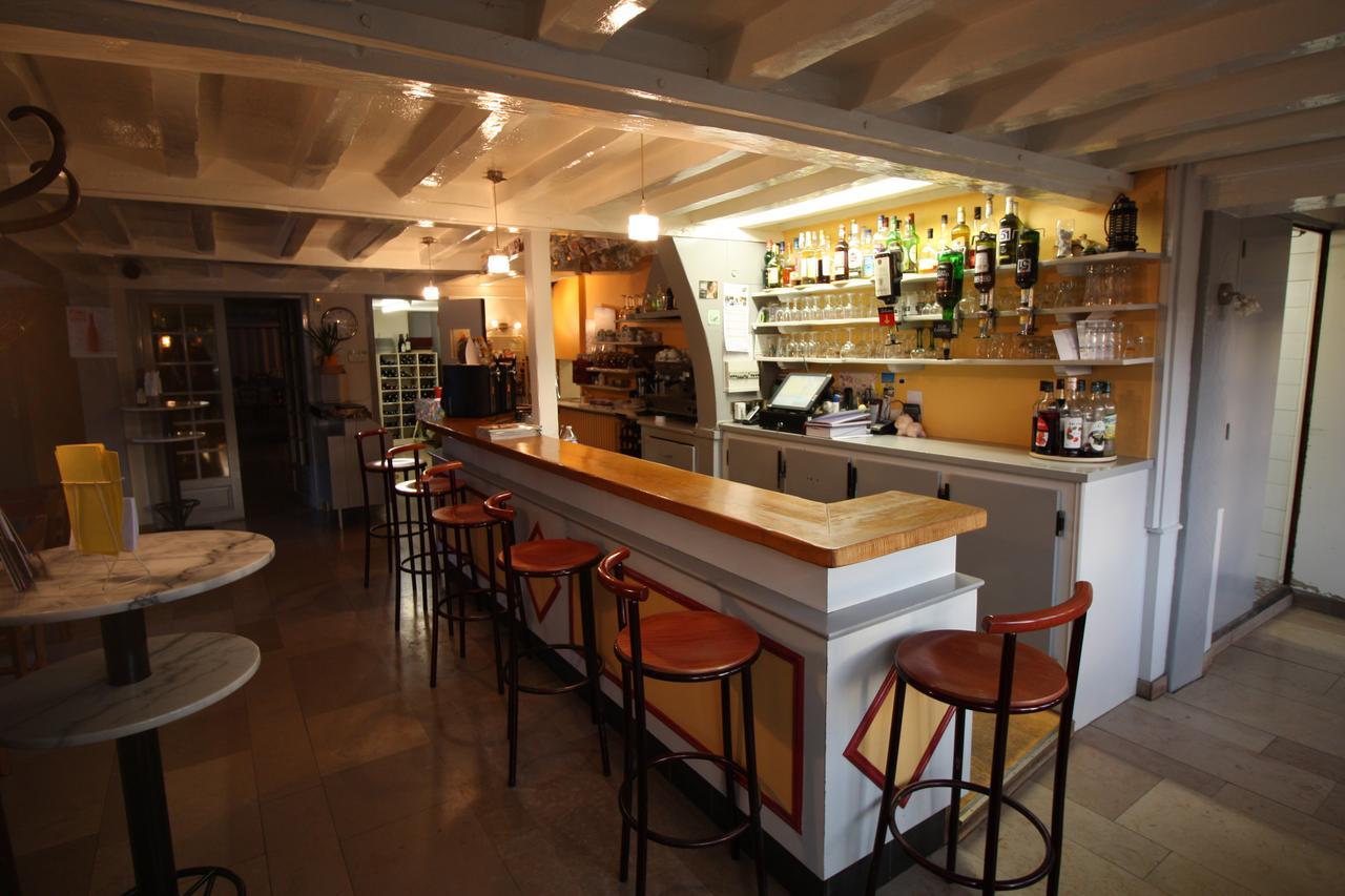 Hotel Les Deux Sapins Cailly-sur-Eure Εξωτερικό φωτογραφία