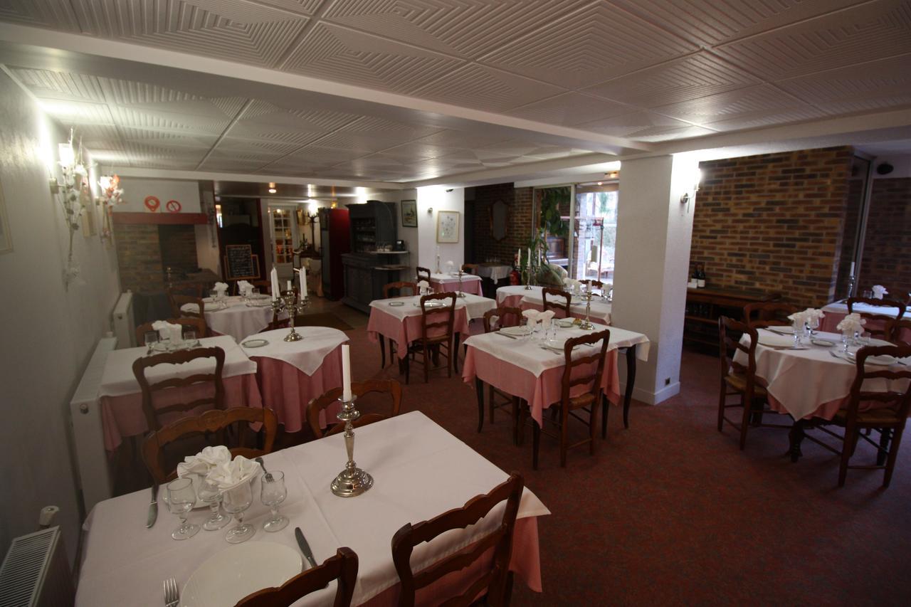 Hotel Les Deux Sapins Cailly-sur-Eure Εξωτερικό φωτογραφία