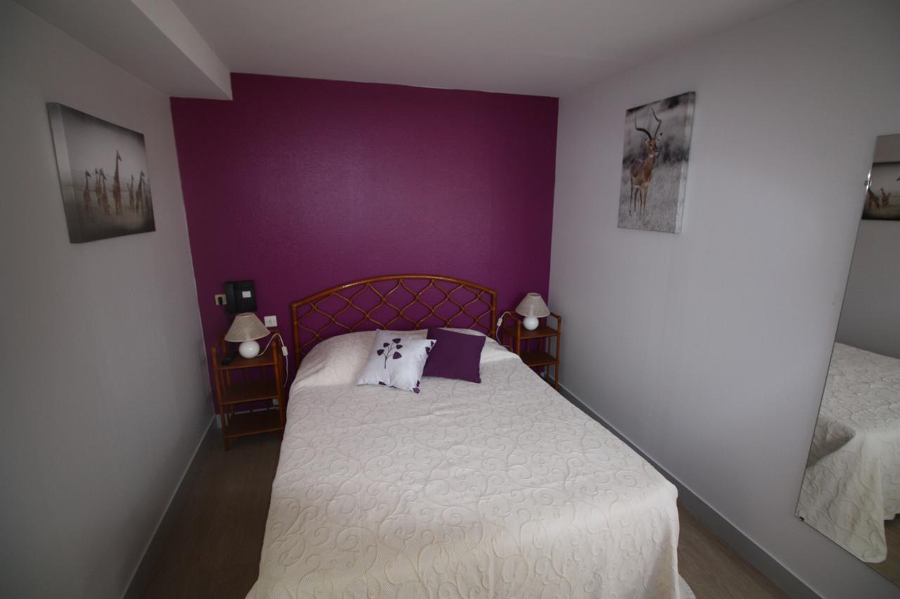 Hotel Les Deux Sapins Cailly-sur-Eure Εξωτερικό φωτογραφία